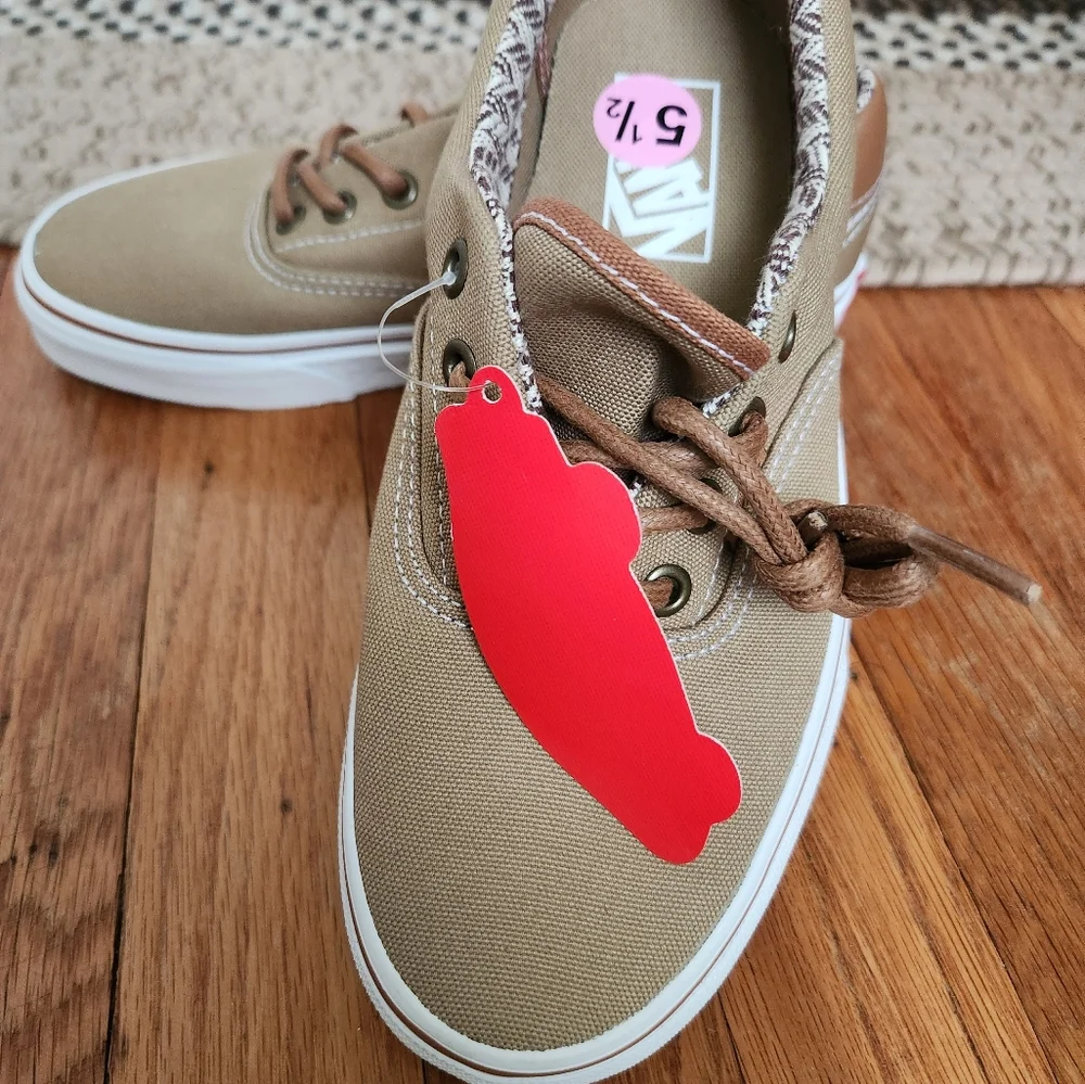 Vans Tan Canvas Atwood Deluxe Sneakers - Picture 7 of 11